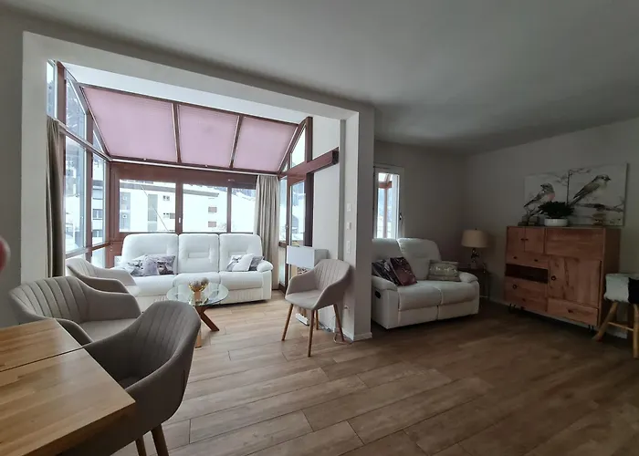 Apartament Agrimonia - 5,5-zi Duplex Bis 11 Personen Mit Eigenem Garten Davos
